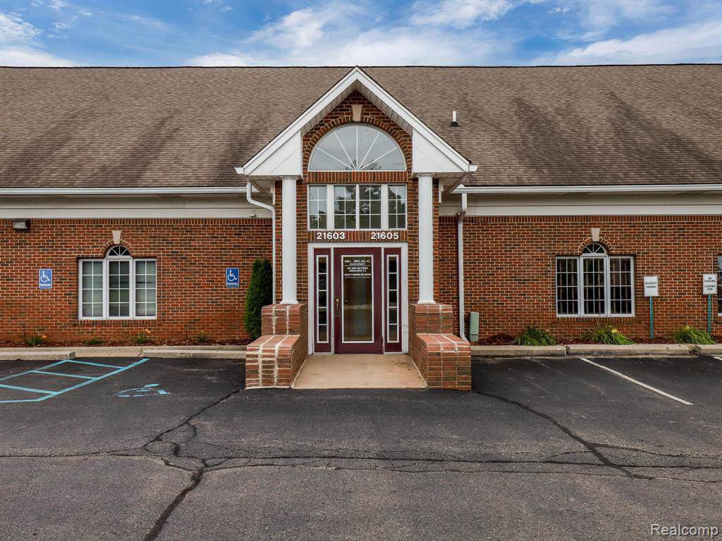 21603 11 Mile Rd - Photo 1