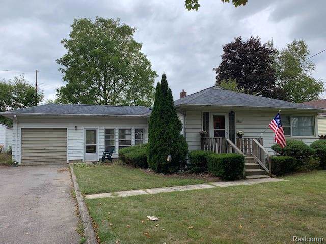 1235 Pine St - Photo 1