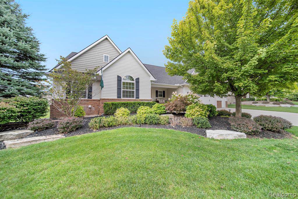 6847 Williamsbury Cir - Photo 1