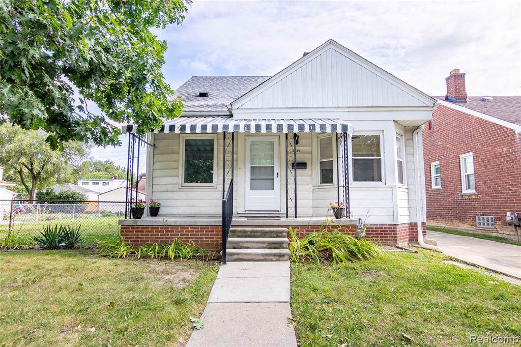 2126 Keppen Blvd - Photo 1