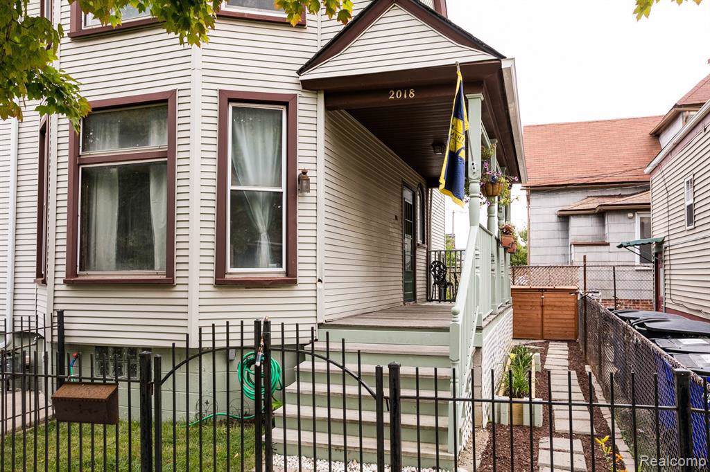 2018 11 Th St - Photo 1