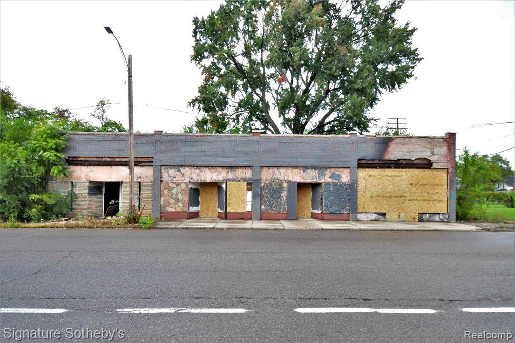 9917 Forest Ave - Photo 1
