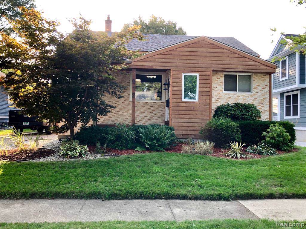 912 Cherokee Ave - Photo 1