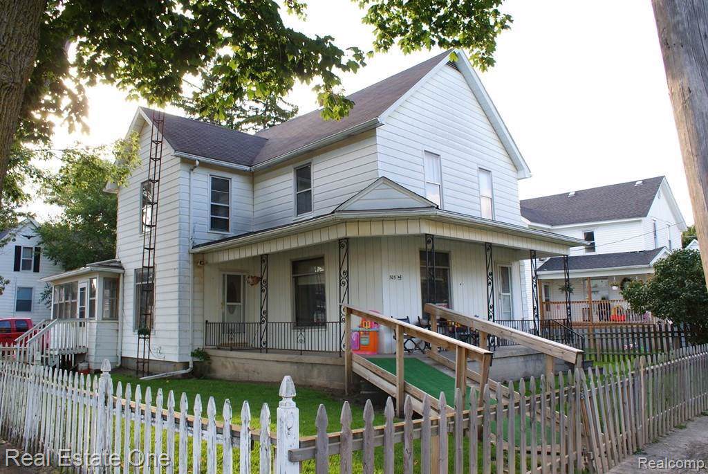 505 Fox St - Photo 1