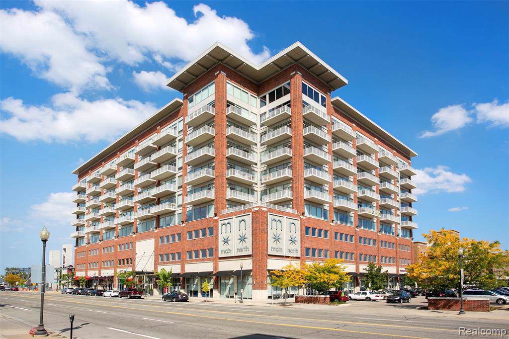 350 Main St - Photo 1