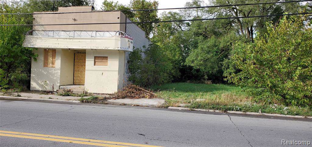 16228 Tireman St - Photo 1