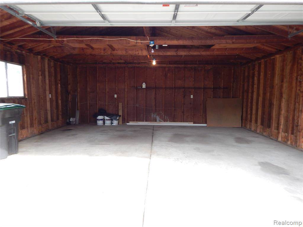 25402 Statler St - Photo 1