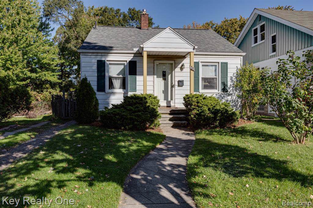 591 Jewell St - Photo 1