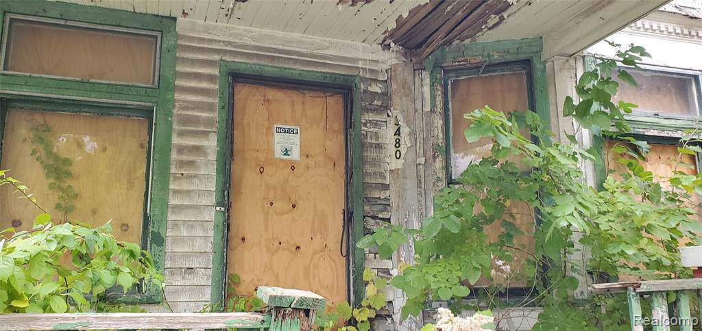 3480 Van Dyke St - Photo 1