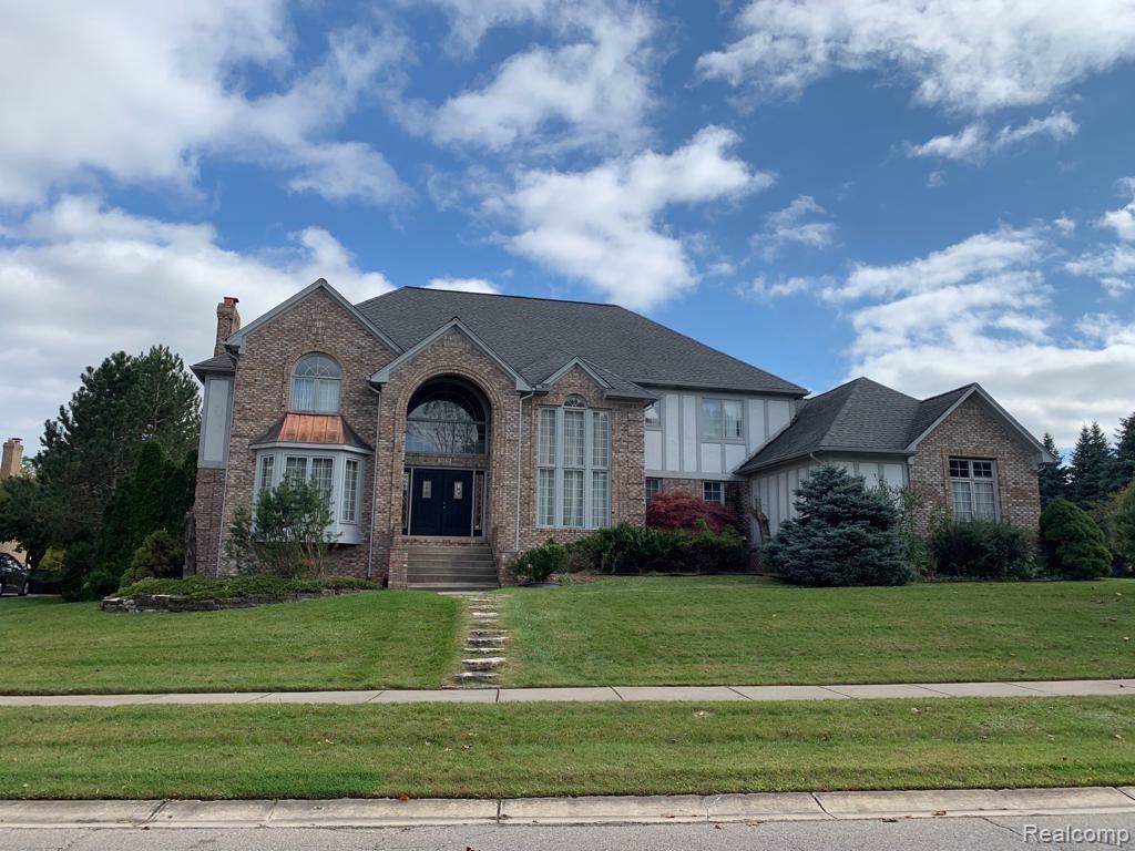 54774 Ridgeview Dr - Photo 1