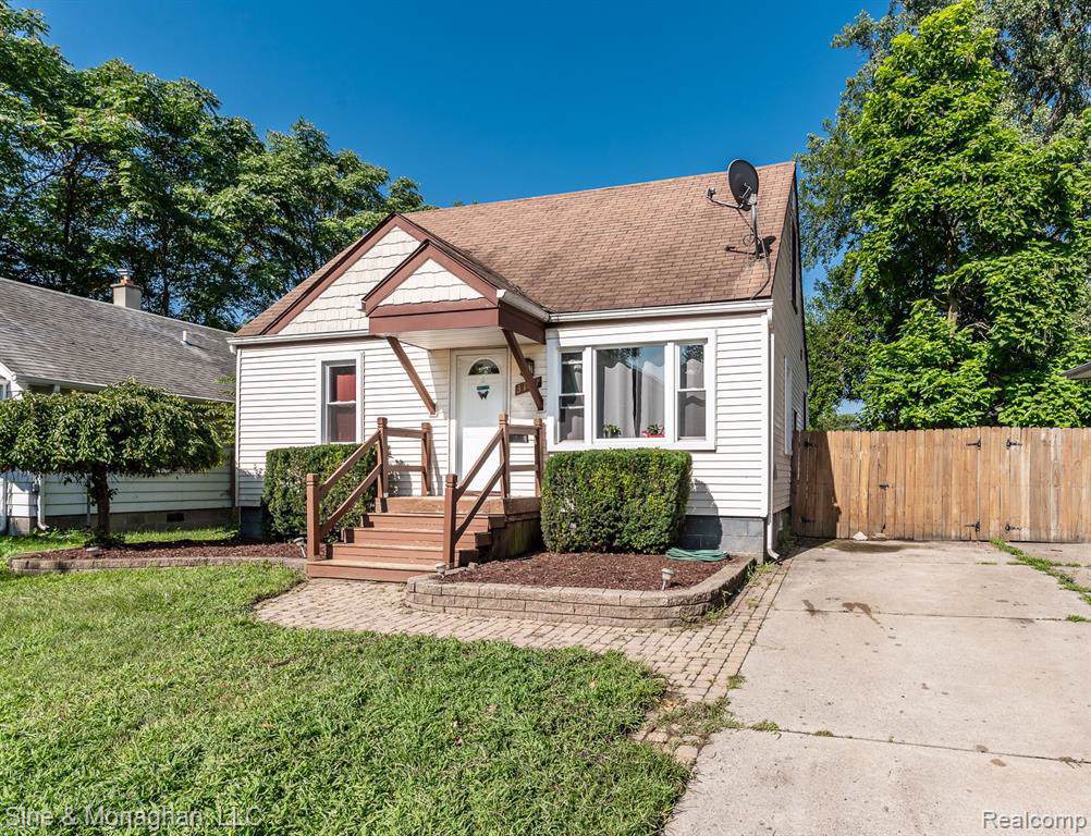 3121 Minerva St - Photo 1