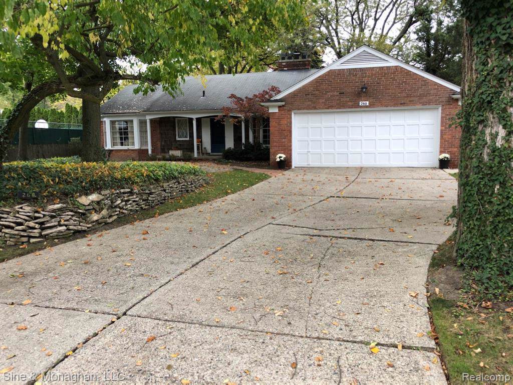 260 Grosse Pointe Blvd - Photo 1