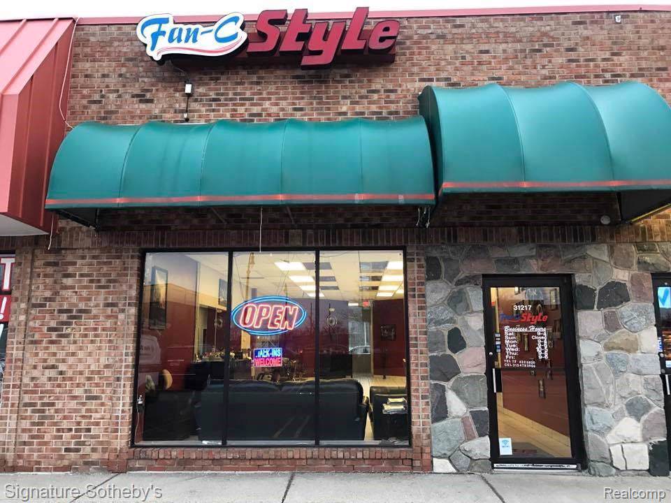 31217 Plymouth Rd - Photo 1