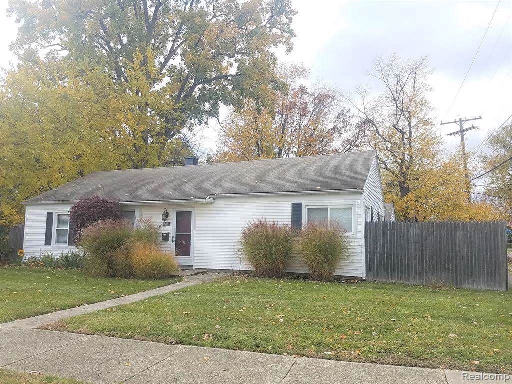 3051 Goodrich St - Photo 1