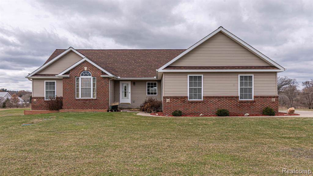 1214 Breezy Ln - Photo 1 1214 Breezy Ln - Photo 1