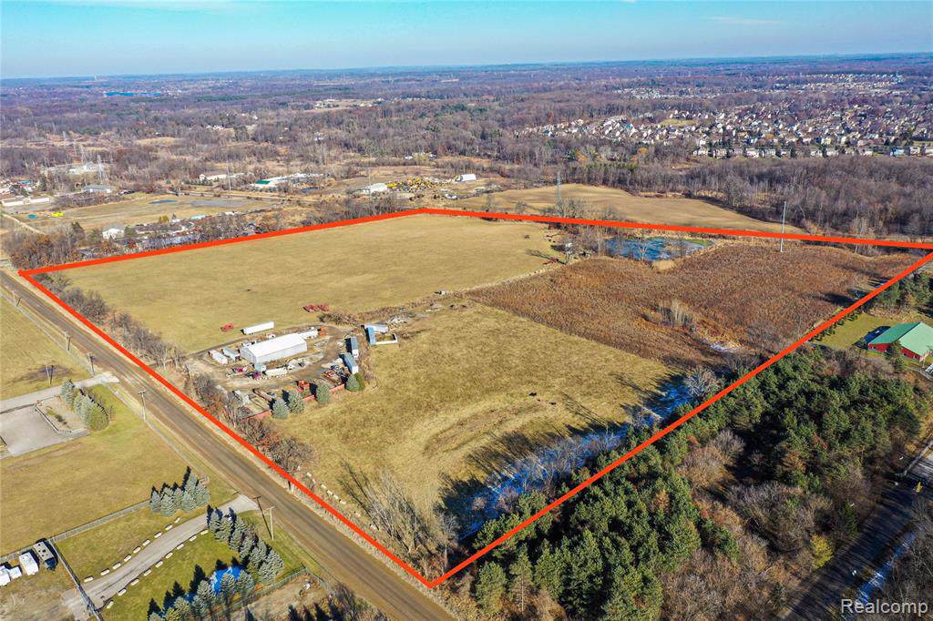 3427 Childs Lake Rd - Photo 1