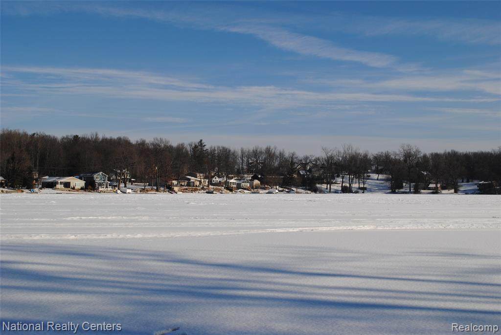 5260 Woodlane Rd - Photo 1