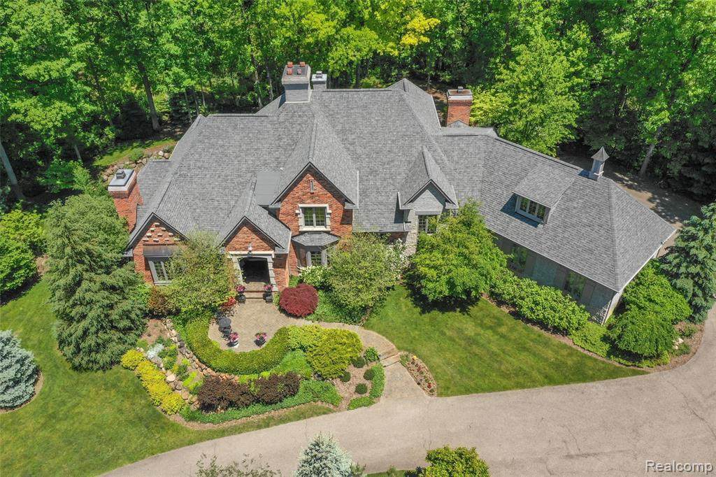 7868 Holcomb Rd - Photo 1