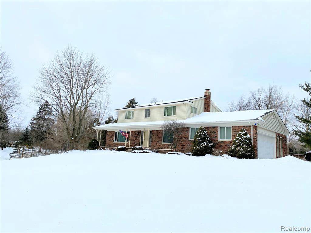 6892 Rattalee Lake Rd - Photo 1
