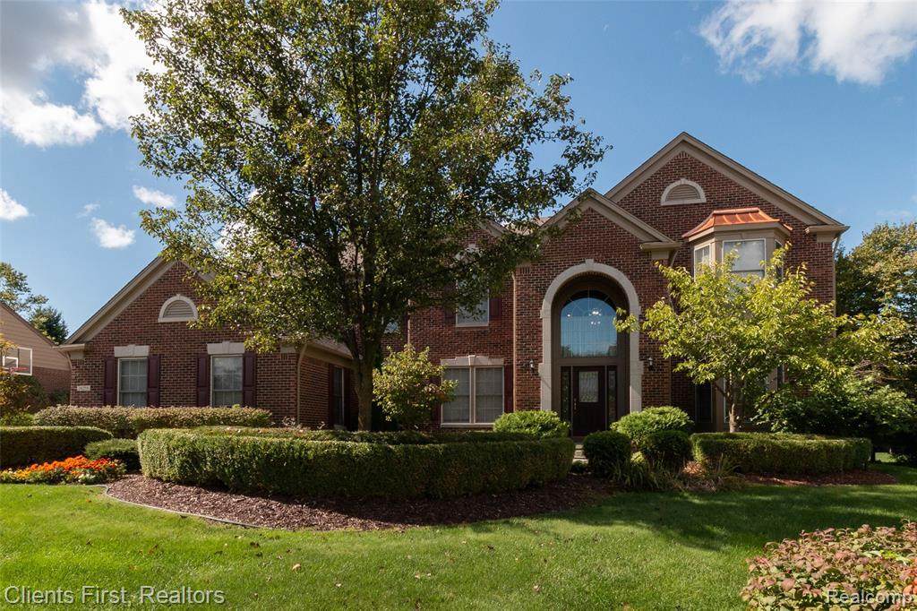 16255 Oak Forest Crt - Photo 1