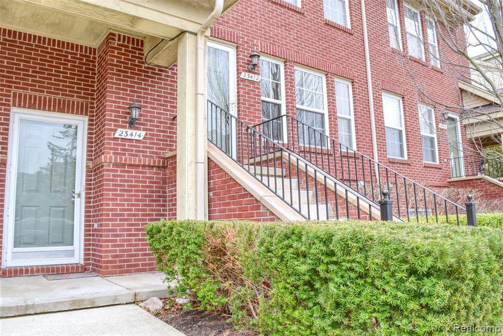 23412 Grayson Dr - Photo 1