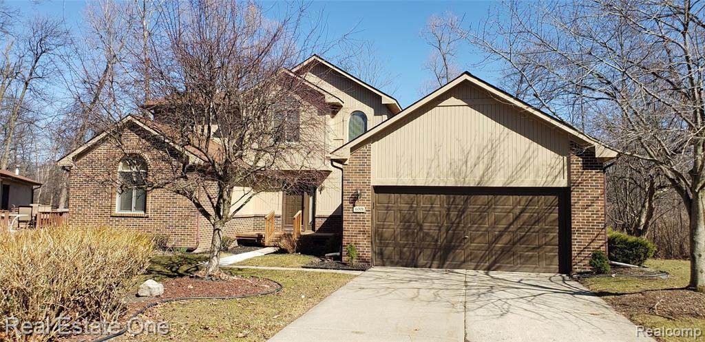 6001 Driftwood - Photo 1