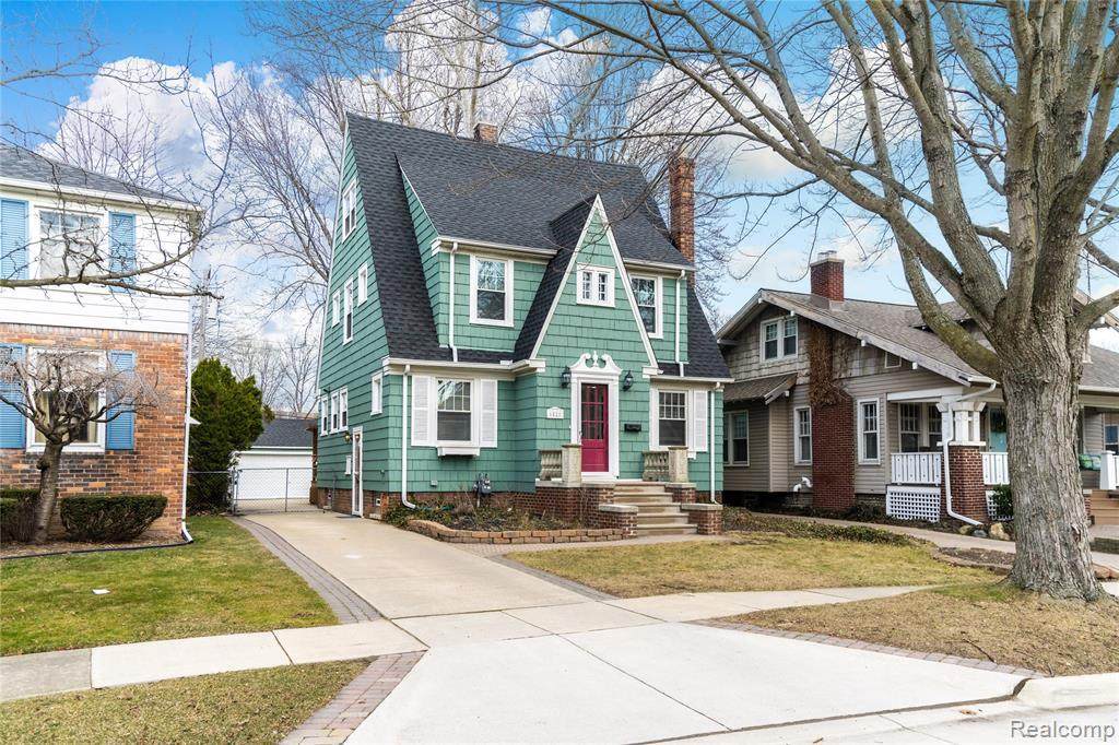 1828 Brys Dr - Photo 1