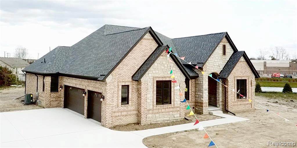 7627 Crimson Crt - Photo 1 7627 Crimson Crt - Photo 1