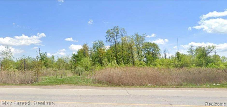 57200 Gratiot Ave - Photo 1