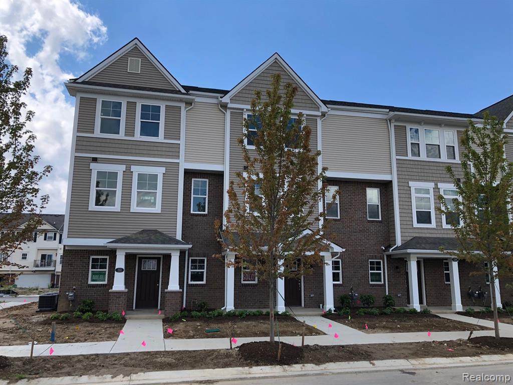 151 Monument Ln - Photo 1