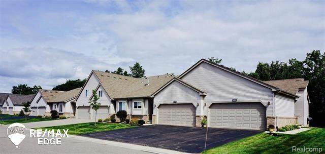 32010 Mitchell St - Photo 1