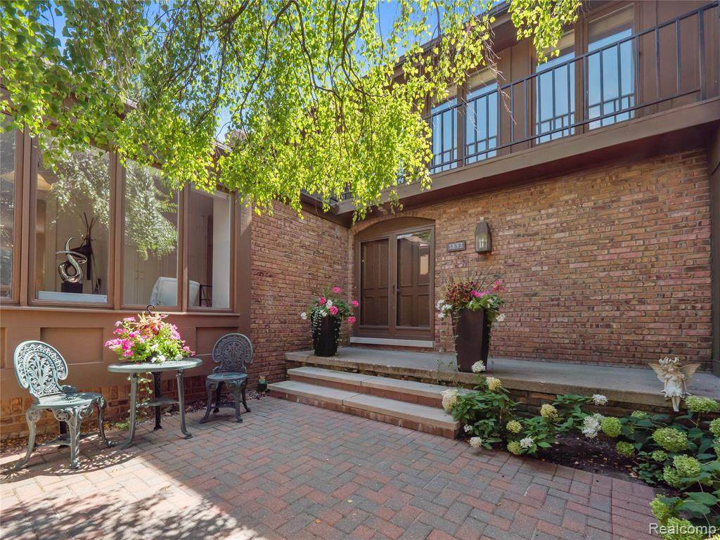 1853 Wingate Rd - Photo 1