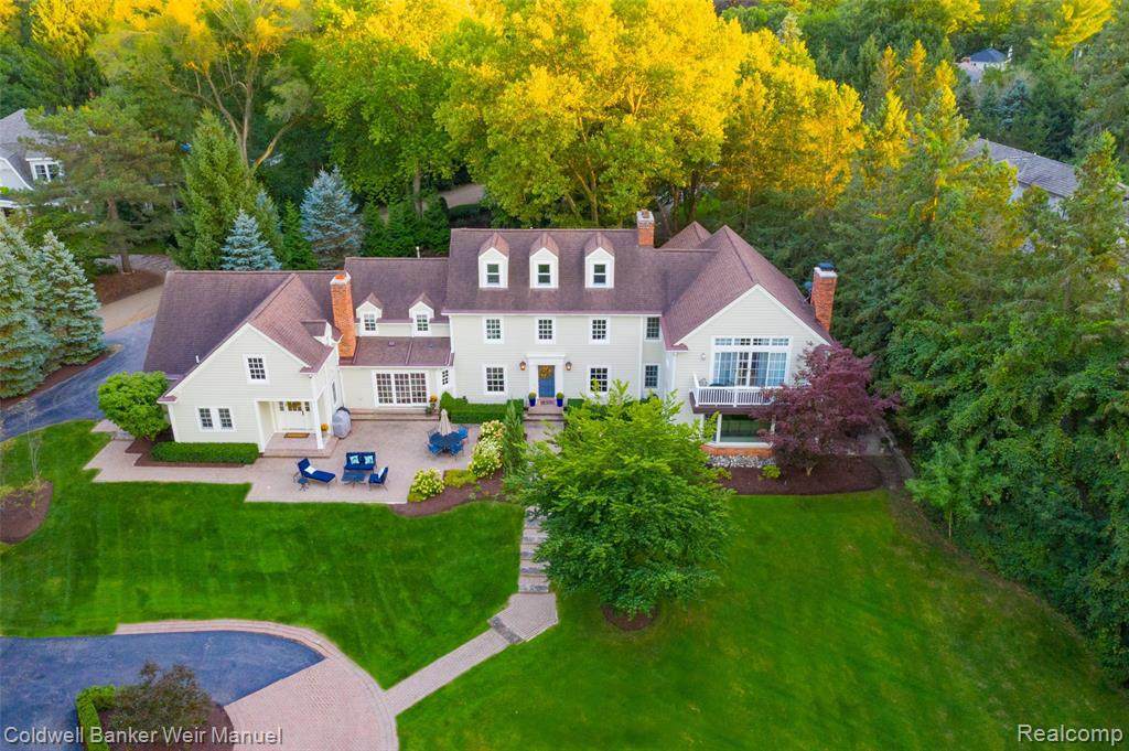 6290 Wing Lake Rd - Photo 1