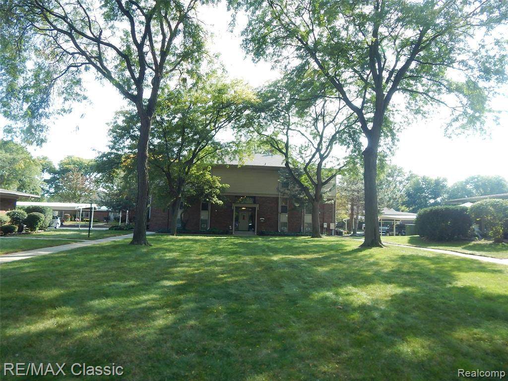 22343 Kinyon St - Photo 1