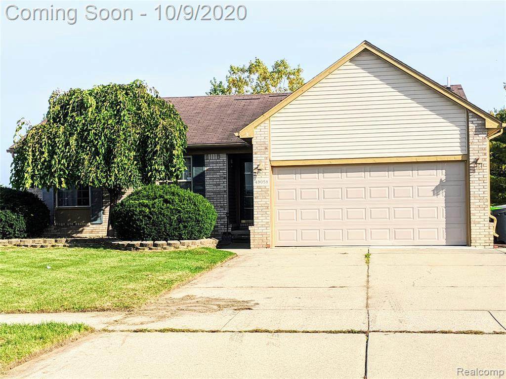 49058 Shady Glen Dr E - Photo 1