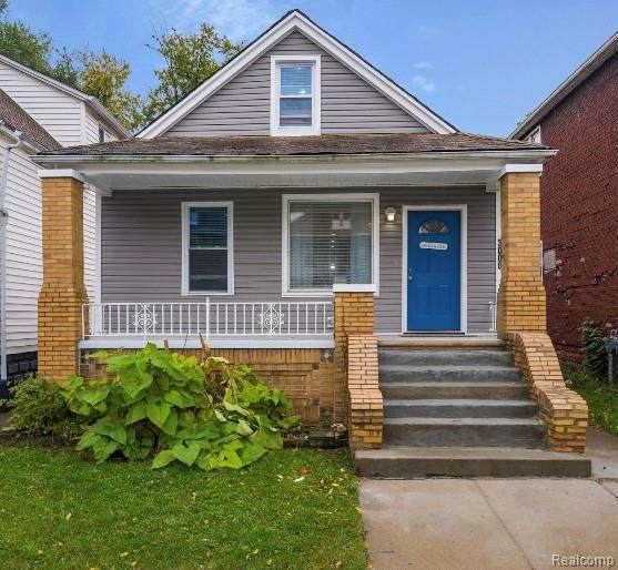 3000 Trowbridge St - Photo 1