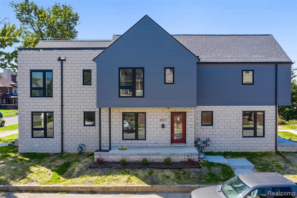 8007 John R St - Photo 1