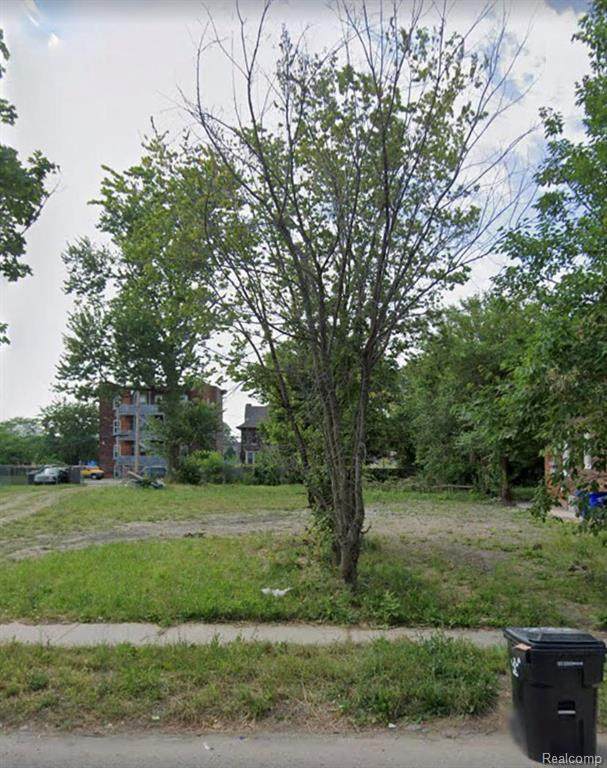 232 Harper - Photo 1