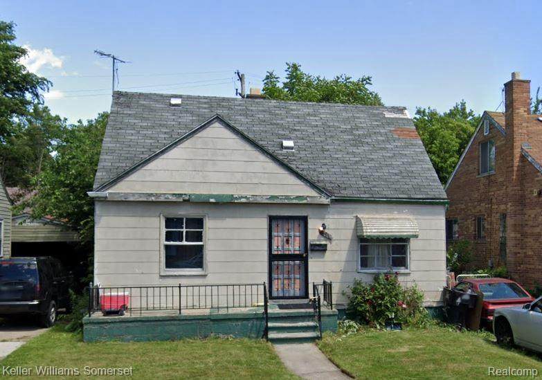 19210 Revere St - Photo 1
