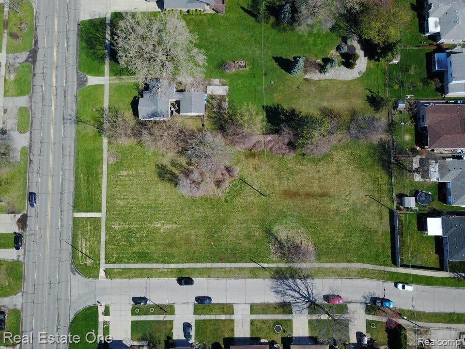 6154 Inkster - Photo 1