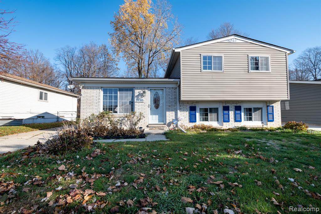 24705 Orchid St - Photo 1