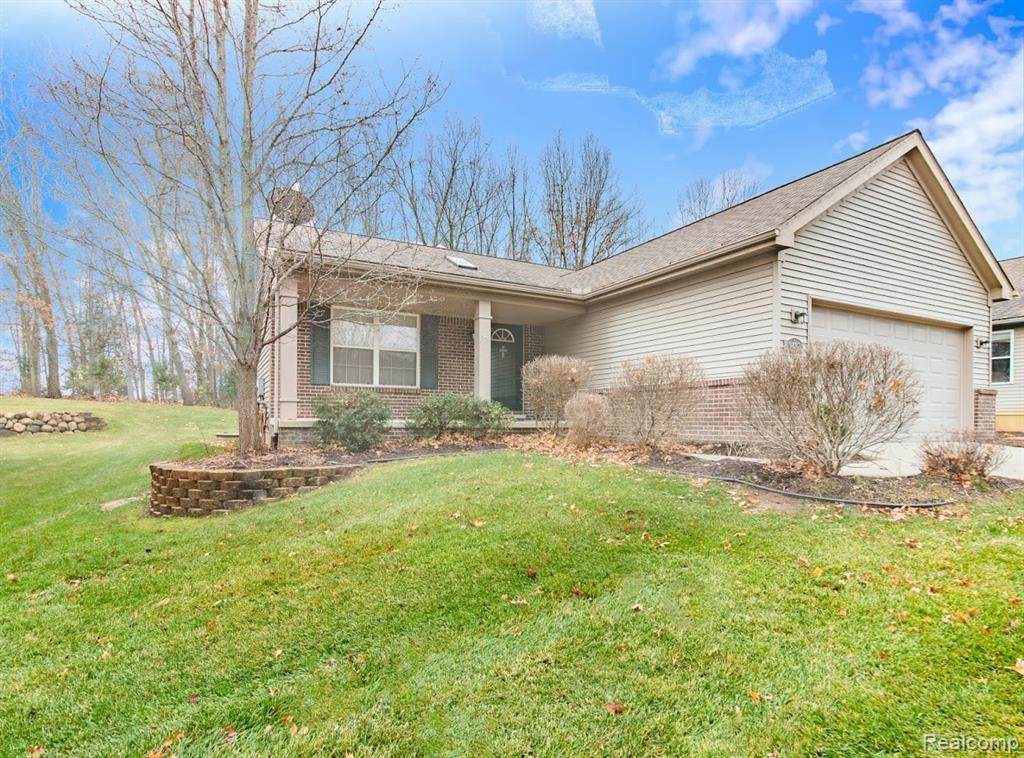 9892 Tioga Trl - Photo 1