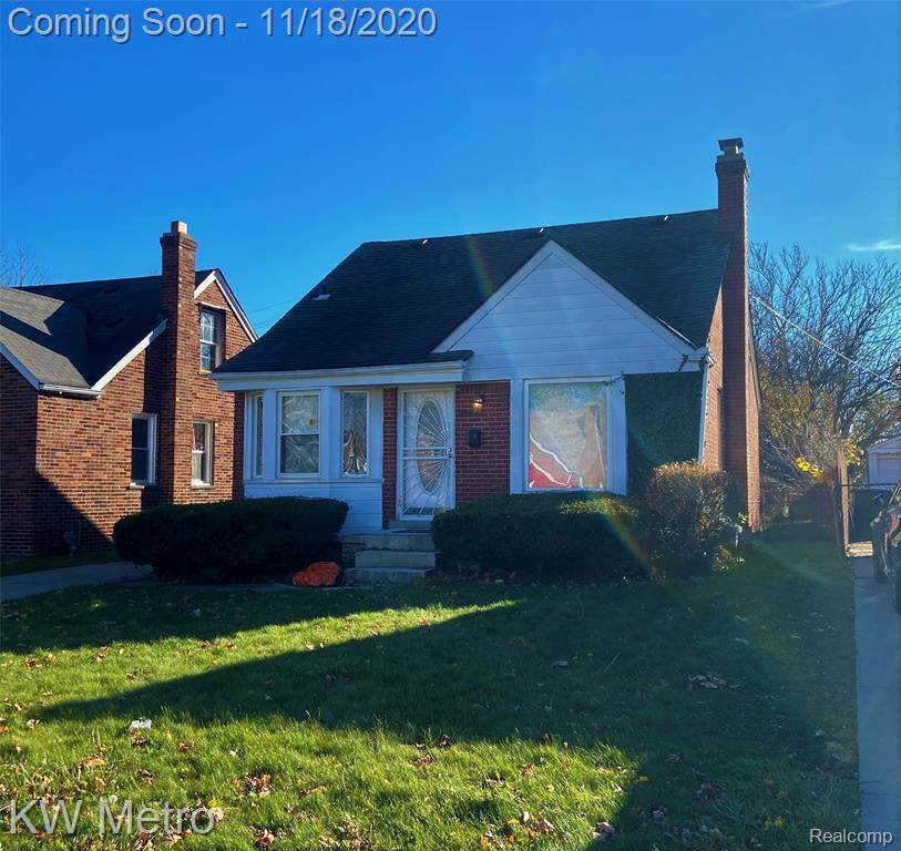 15616 Manning - Photo 1