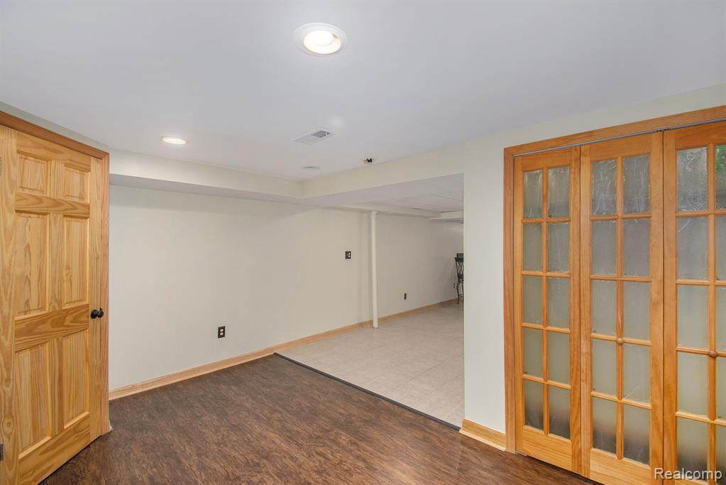 21617 Meadow Ln - Photo 1
