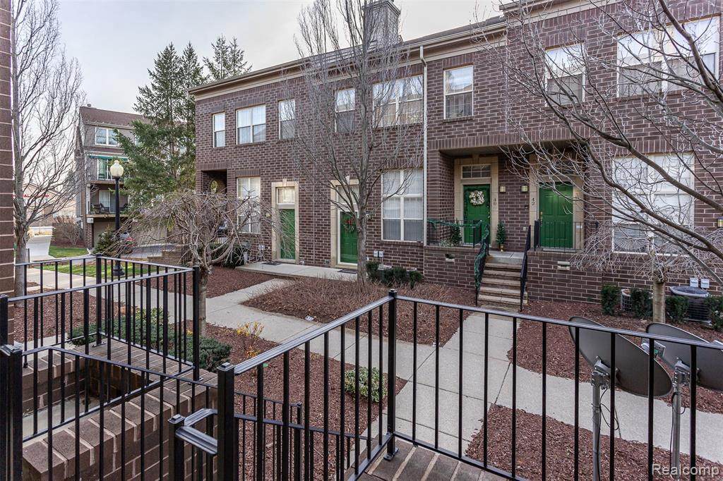 43 Georgetown Crt - Photo 1
