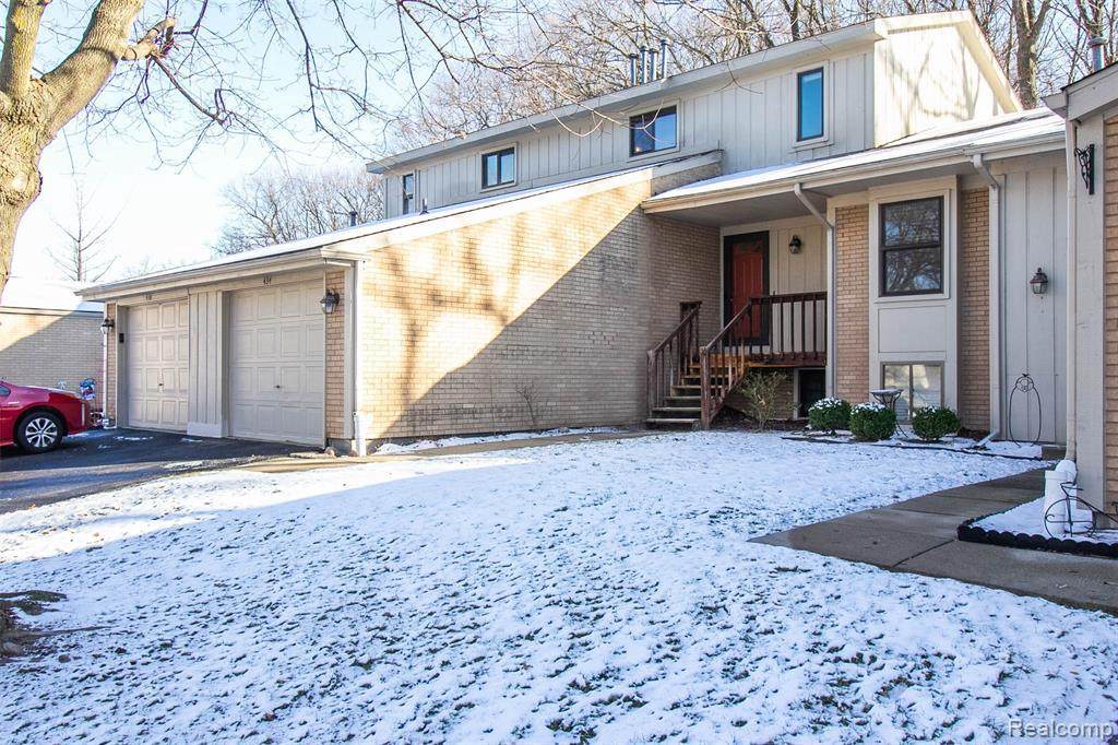 434 Forest Dr - Photo 1