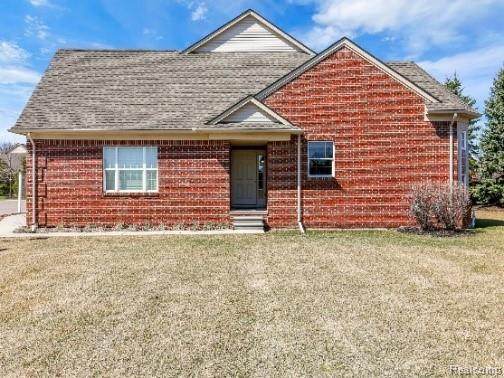 48752 Westbridge - Photo 1