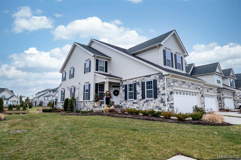 42893 Cardinal Way - Photo 1