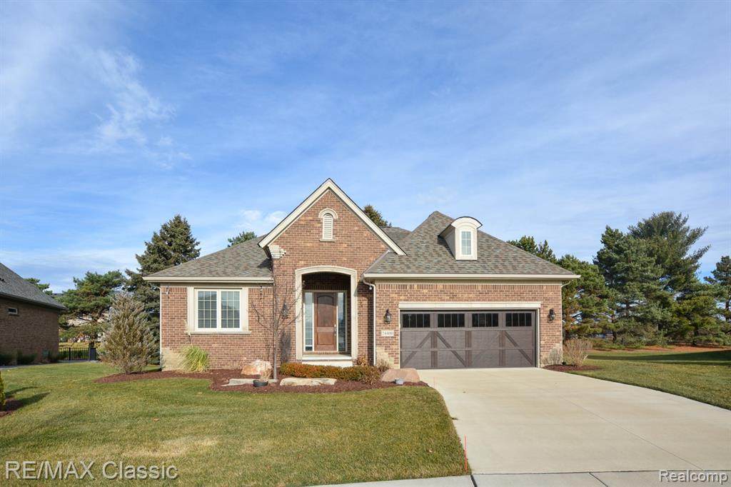 24392 Pinnacle Cir - Photo 1