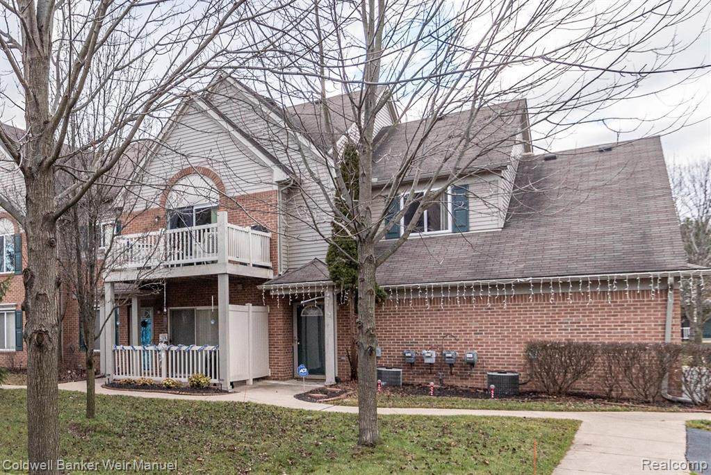 328 Marigold Cir - Photo 1